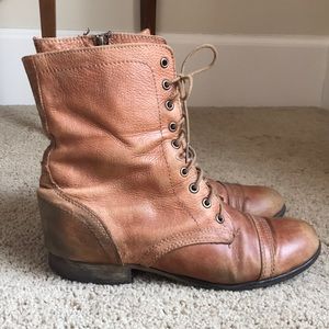 Steve Madden Brown Troopa Boots